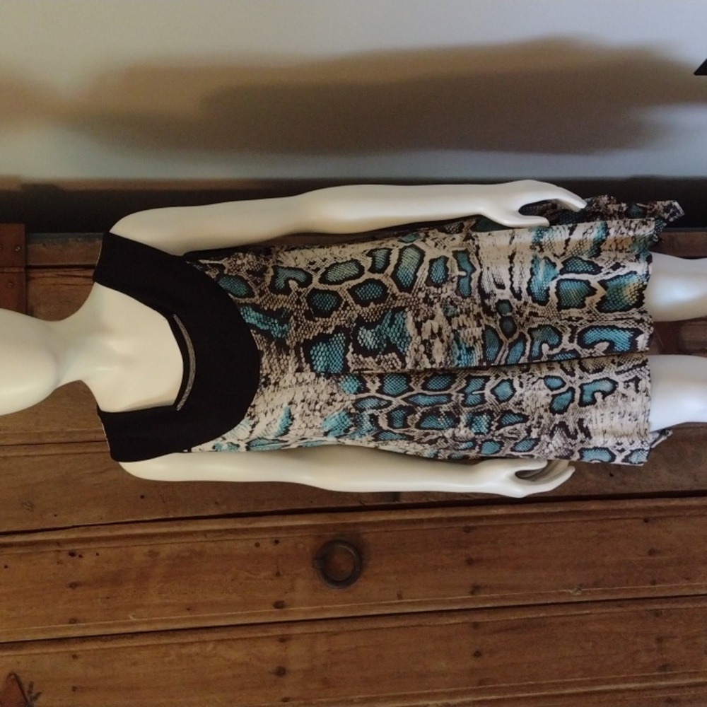 SUMMER DRESS - Picture 2 of 6